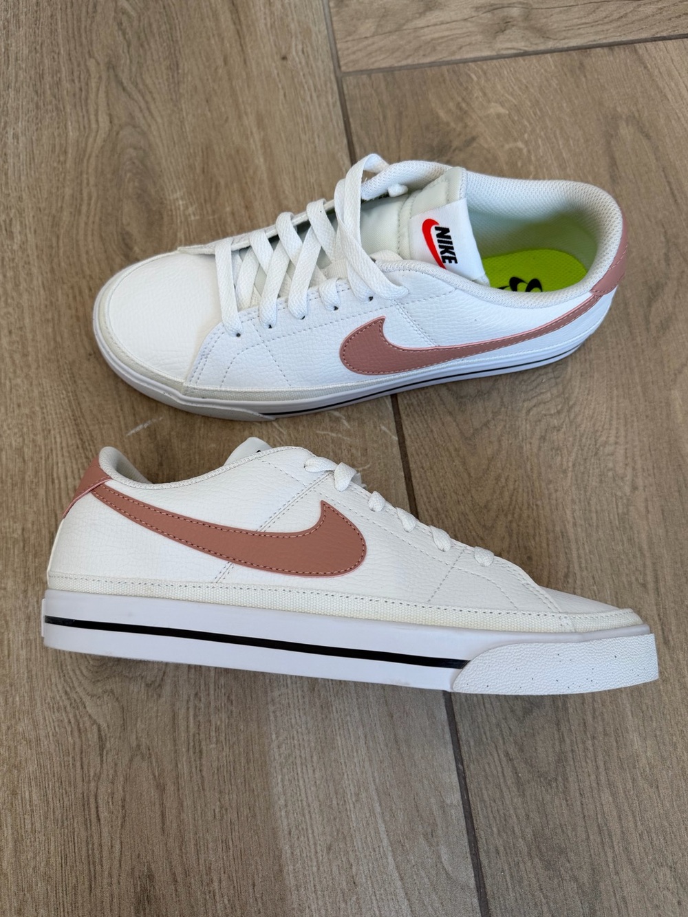 Nike Court Legacy Next Nature Women's White and rose pink Sneakers